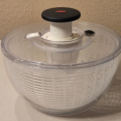 XOX Salad Spinner