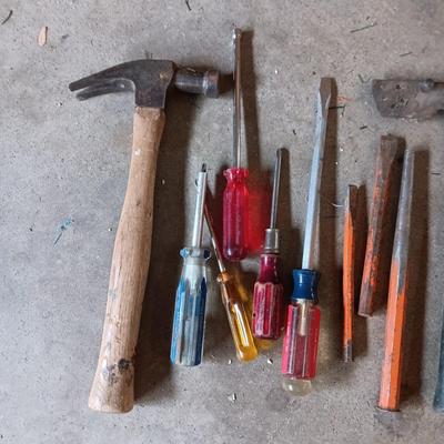 VARIOUS HAND TOOLS