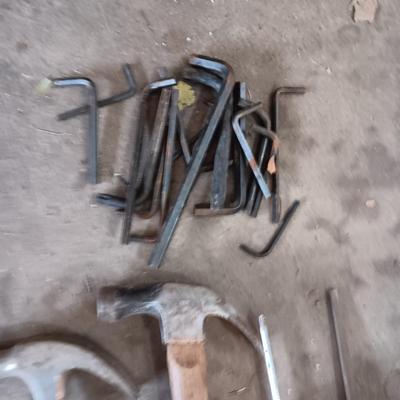 ALLEN WRENCHES AND OTHER HAND TOOLS