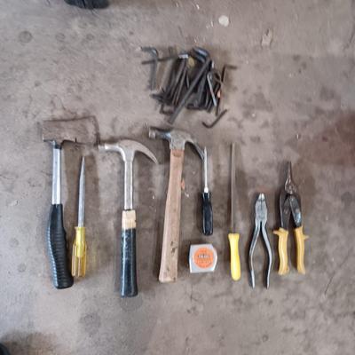 ALLEN WRENCHES AND OTHER HAND TOOLS