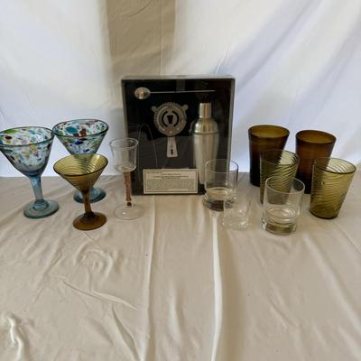 Martini Shaker Set, Baccarat, & More (S-MK)