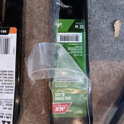 NEW DEEP IMPACT SOCKET SET, WEDGE, NEW LAWN MOWER BLADES