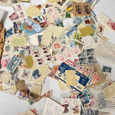 US Stamps, Books, Blocks (ST-SS)