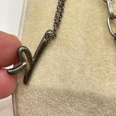 Stuart Nye Pendant, Filigree Clip Earrings & Silver Fashions (ST-SS)