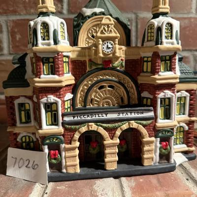 Christmas village Piccadilly Station