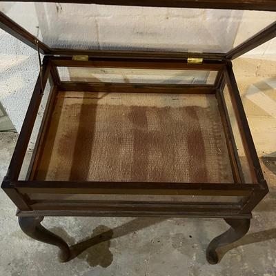 Wood & Glass Display Table (B1-MG)