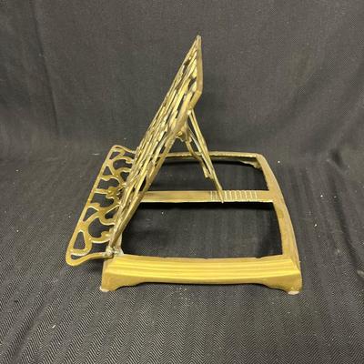 Collection Of Brass Items (B2-MG)