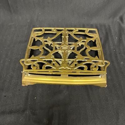 Collection Of Brass Items (B2-MG)