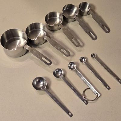 Stainless Measuring Cups and Spoons Set