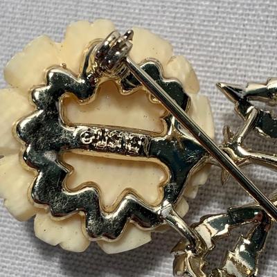 10K Cameo Ring with Rose Pins & Scarf Clip (ST-HS)