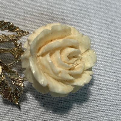 10K Cameo Ring with Rose Pins & Scarf Clip (ST-HS)