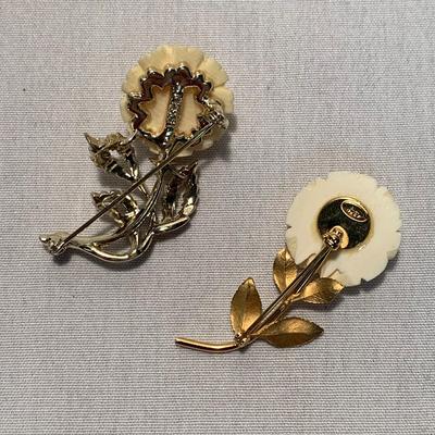 10K Cameo Ring with Rose Pins & Scarf Clip (ST-HS)