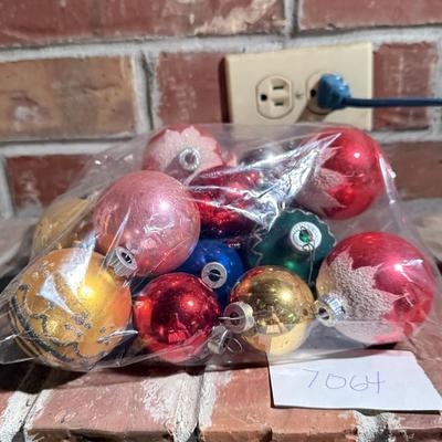 Glass bulbs