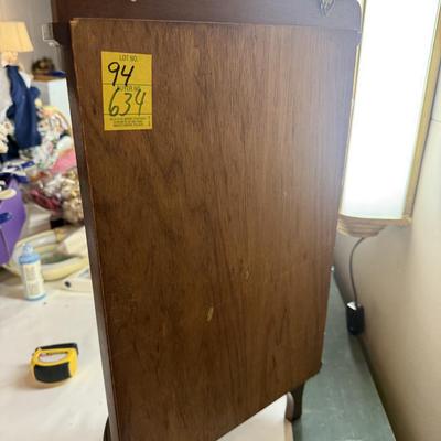 Shelf-can be hung