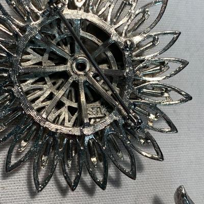 Variety of Costume Jewelry with Necklaces, Rings, Bracelets, & More (ST-HS)