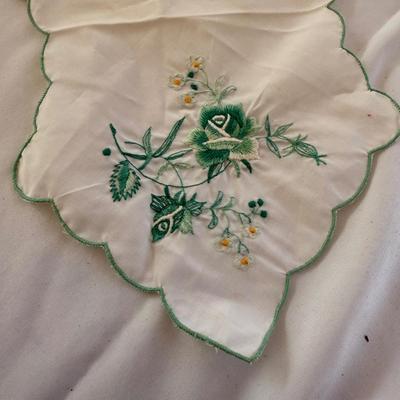 Linen Napkins, Doilies & More (HC1-MK)