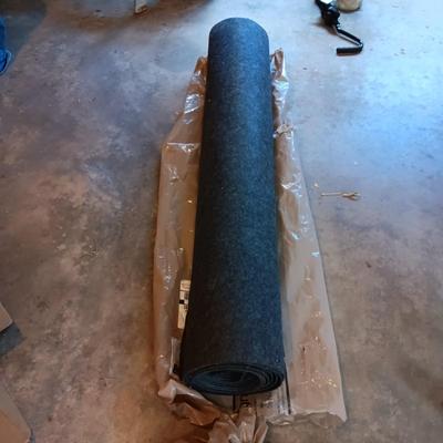5 FOOT ROLL OF BLUE FELT