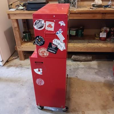 2 PIECE TOOL CHEST