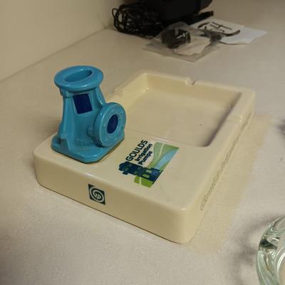 GOULDS IRRIGATION PUMPS AND 2 GLASS ASHTRAYS