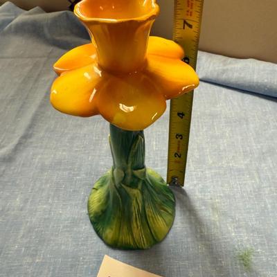 Daffodil candlestick