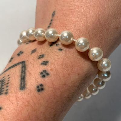 Mother of Pearl & Pearlescent Beaded Jewelry w/ 14K Pearl Studs (ST-HS)