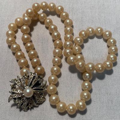 Mother of Pearl & Pearlescent Beaded Jewelry w/ 14K Pearl Studs (ST-HS)