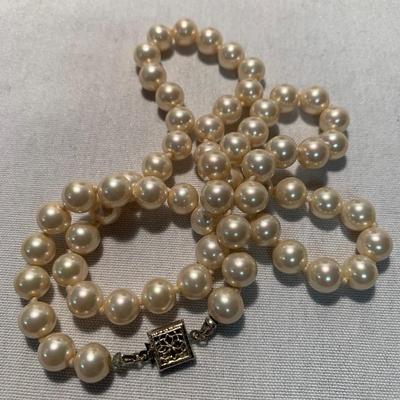 Mother of Pearl & Pearlescent Beaded Jewelry w/ 14K Pearl Studs (ST-HS)