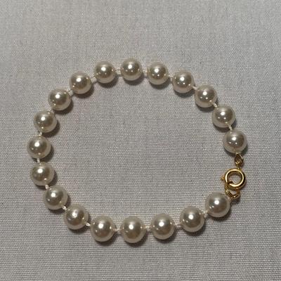 Mother of Pearl & Pearlescent Beaded Jewelry w/ 14K Pearl Studs (ST-HS)