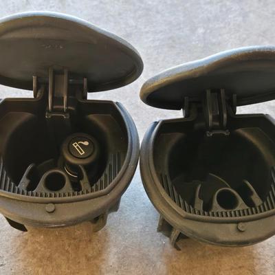 (2) Car Ashtrays