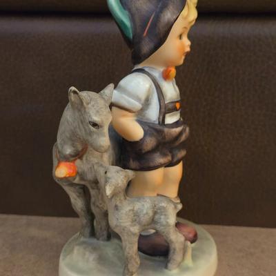 Hummel 'Little Goat Herder'