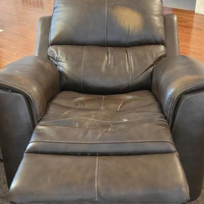 Large Electric Recliner with Built-in Charger
