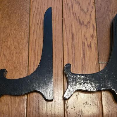 (2) Picture or Decorative Plate Wood Holders
