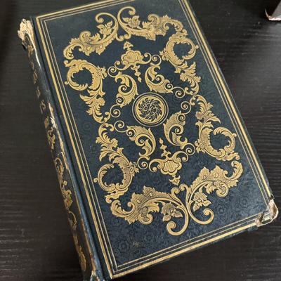 Frost, Sandburg and Other Poetry Books (PB- TF)
