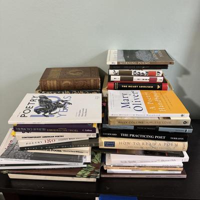 Frost, Sandburg and Other Poetry Books (PB- TF)