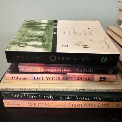 Books of Daily Inspiration (PB-TF)