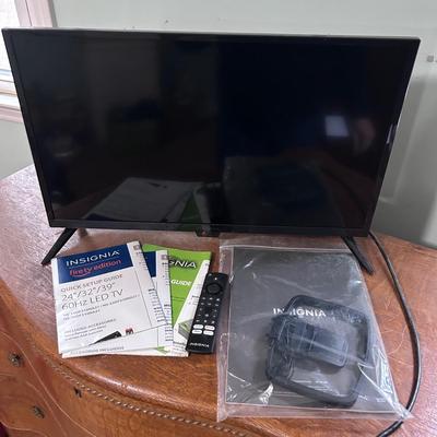24” Insignia Fire TV w/Remote (PB-BB)