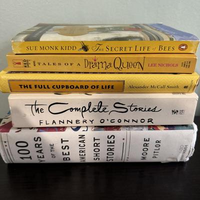 Louise Penny and Other Fiction Novels (PB-TF)