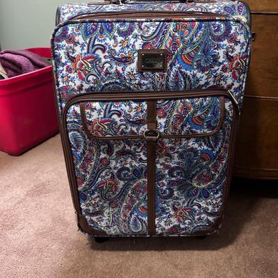 Five Piece Luggage Lot with Converters (PB-BB)