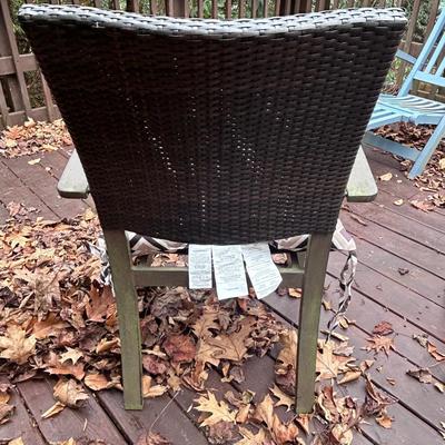 Patio Table and Chairs (D-BB)