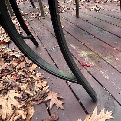 Patio Table and Chairs (D-BB)