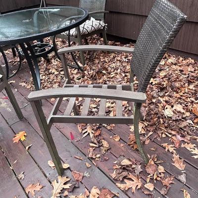 Patio Table and Chairs (D-BB)