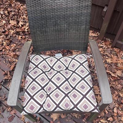 Patio Table and Chairs (D-BB)