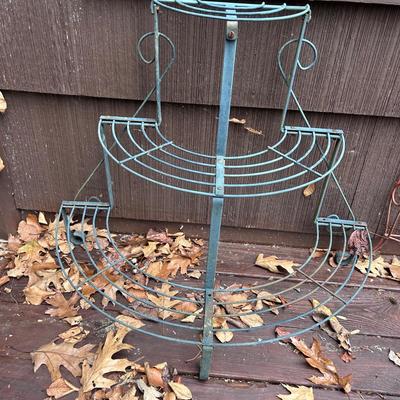 Two Metal Plant Stands (D-BB)
