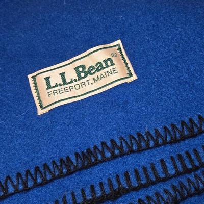 L.L.Bean Blue Fleece Blanket