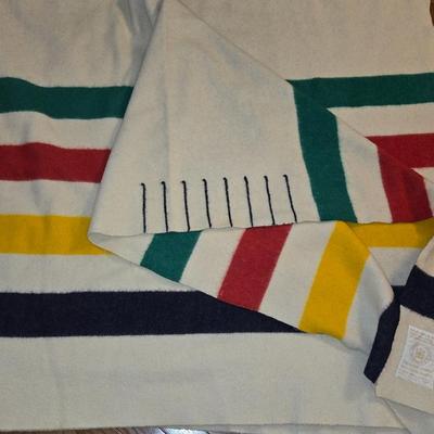 Vintage HUDSON BAY COMPANY 8 Point Blanket