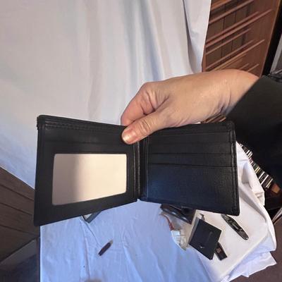 Gentleman’s Accessory Lot (O-BB)