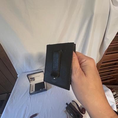 Gentleman’s Accessory Lot (O-BB)