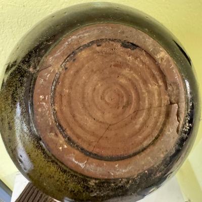 16 Ceramic Vessels, Some Signed (BS-TF)
