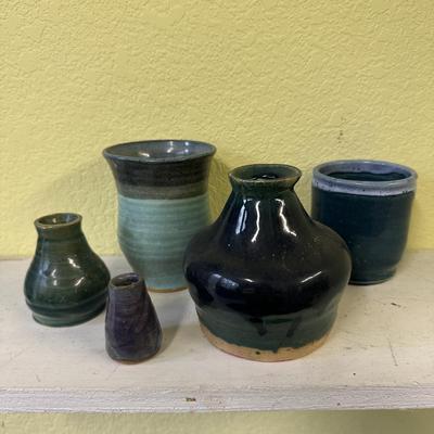 16 Ceramic Vessels, Some Signed (BS-TF)
