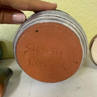 16 Ceramic Vessels, Some Signed (BS-TF)